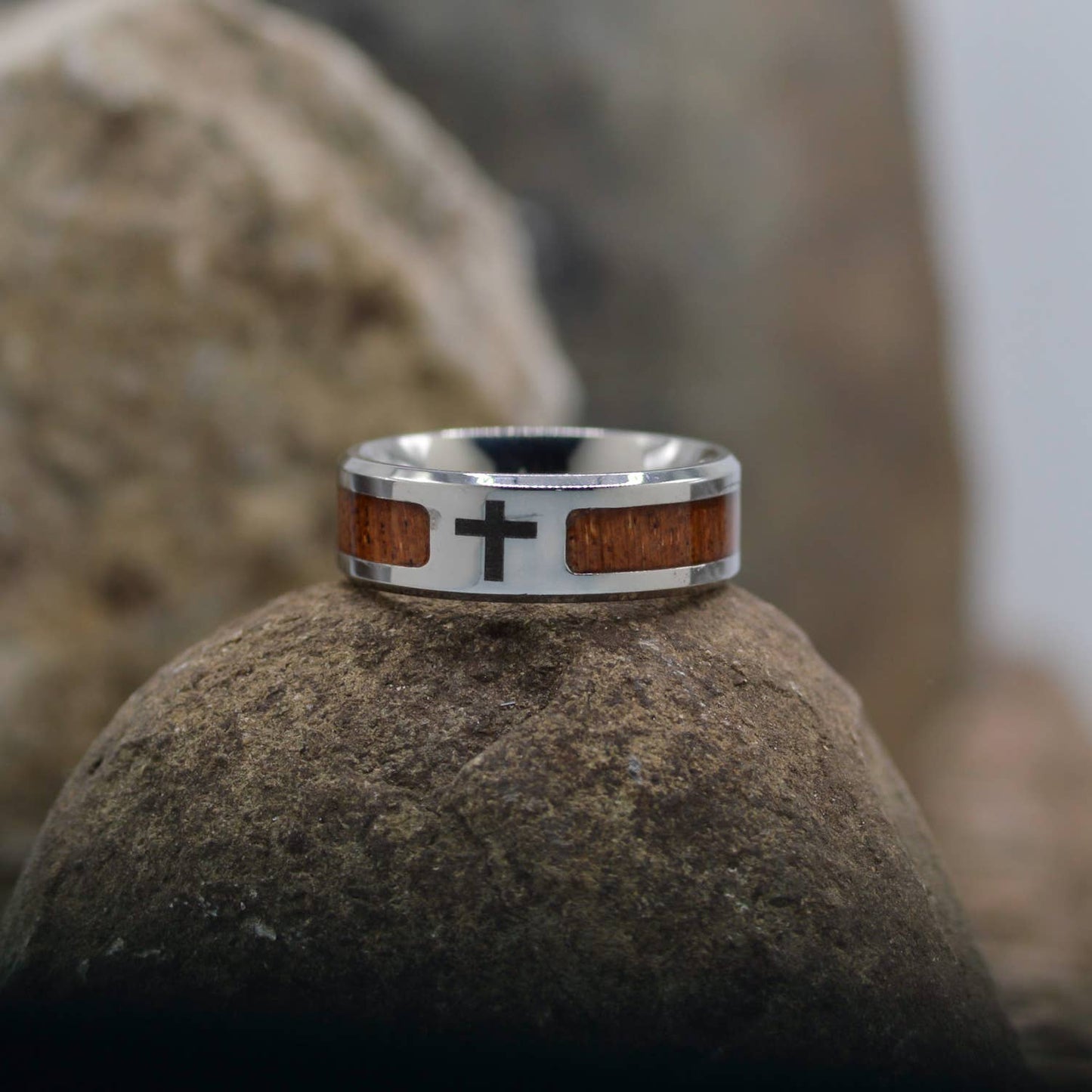 Wood/Cross Ring Size 11