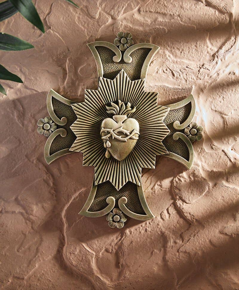 Sacred Heart Garden Plaque 10"