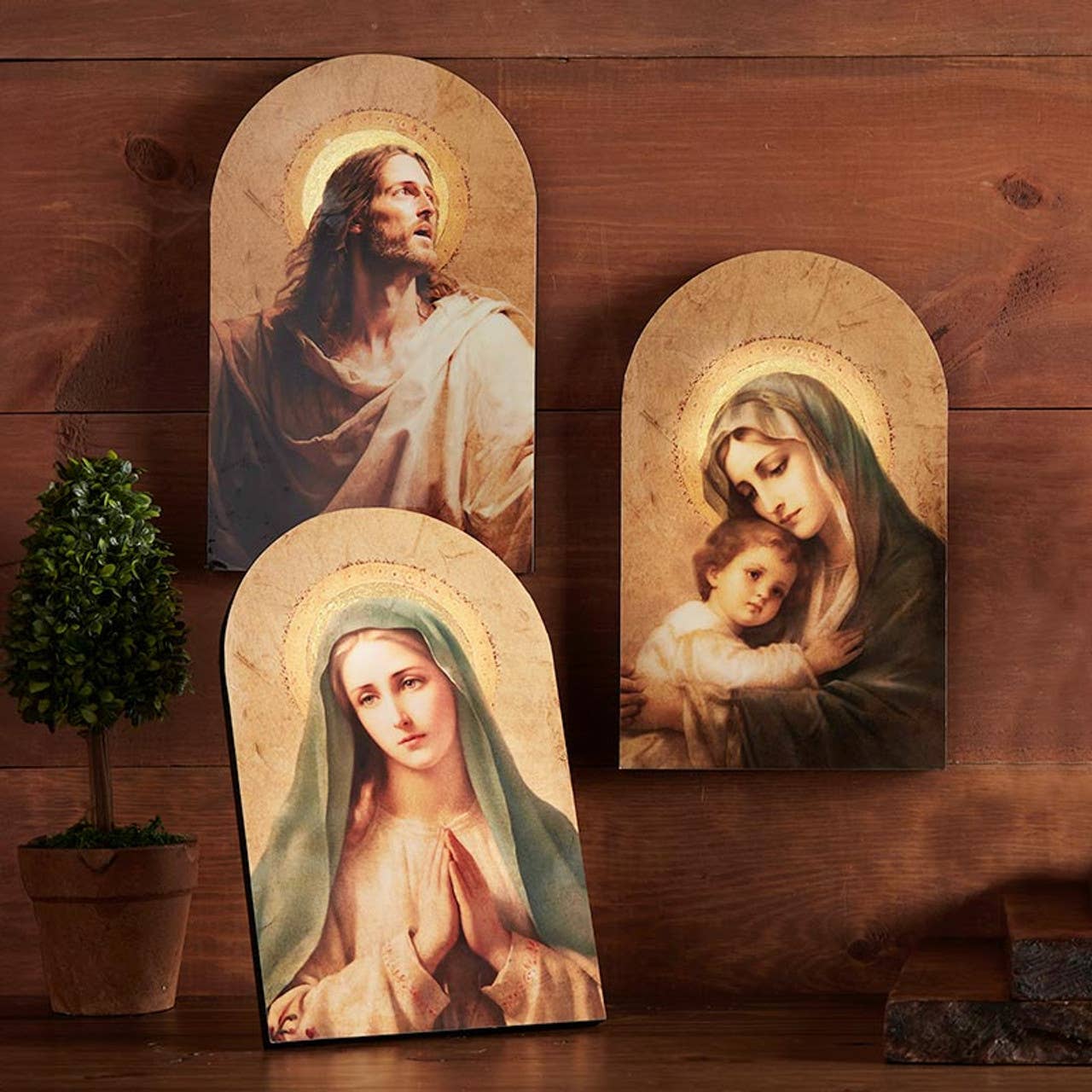 Tendor Madonna Arched Plaque