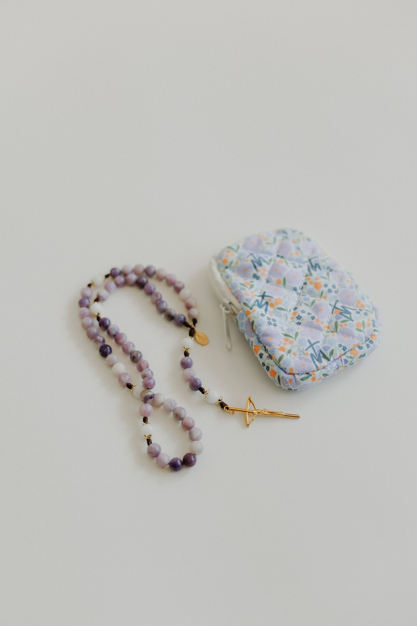 Marian Rosary Pouch | Catholic Gifts