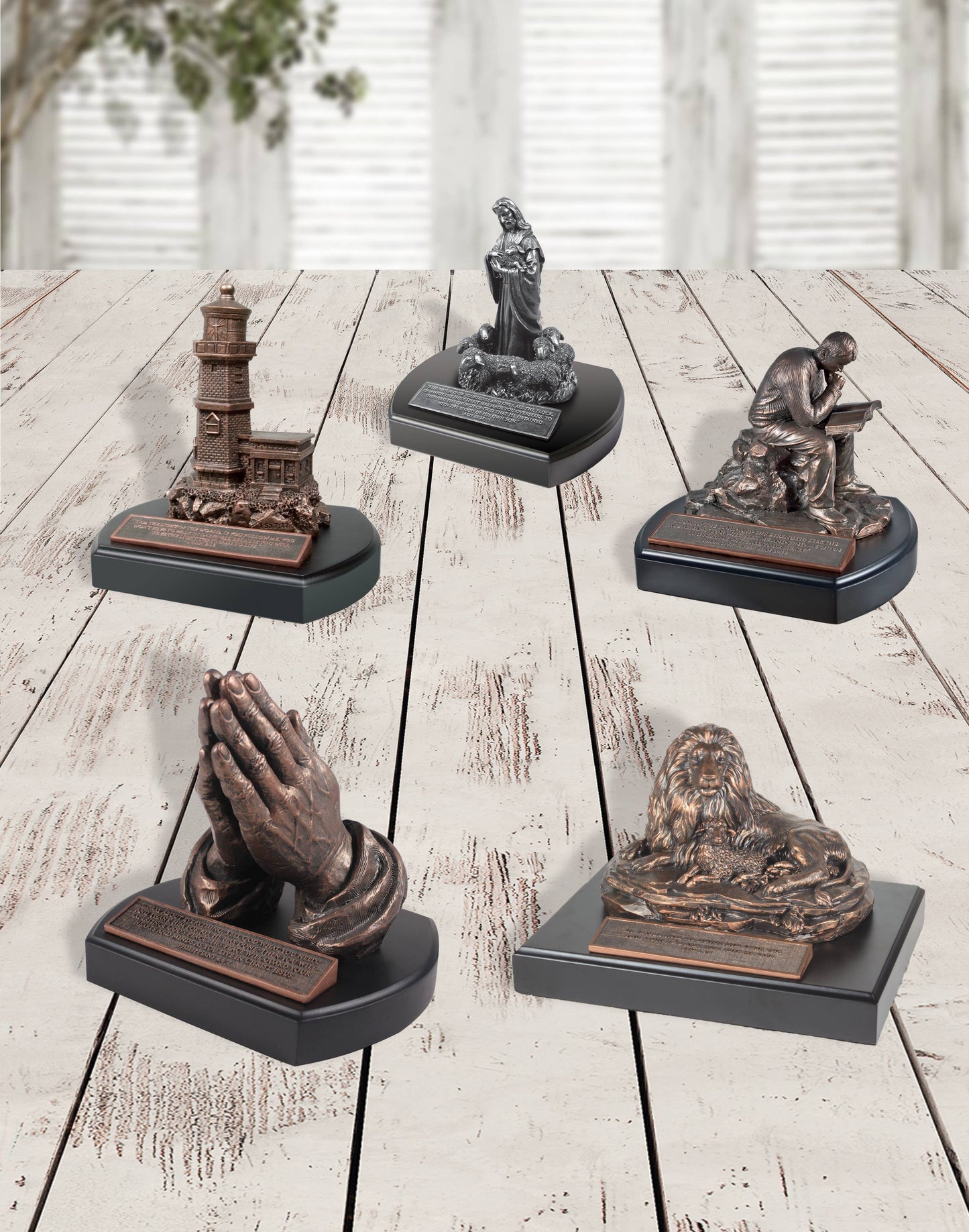 👀 LCP Sculpture Moments Of Faith Good Shepherd