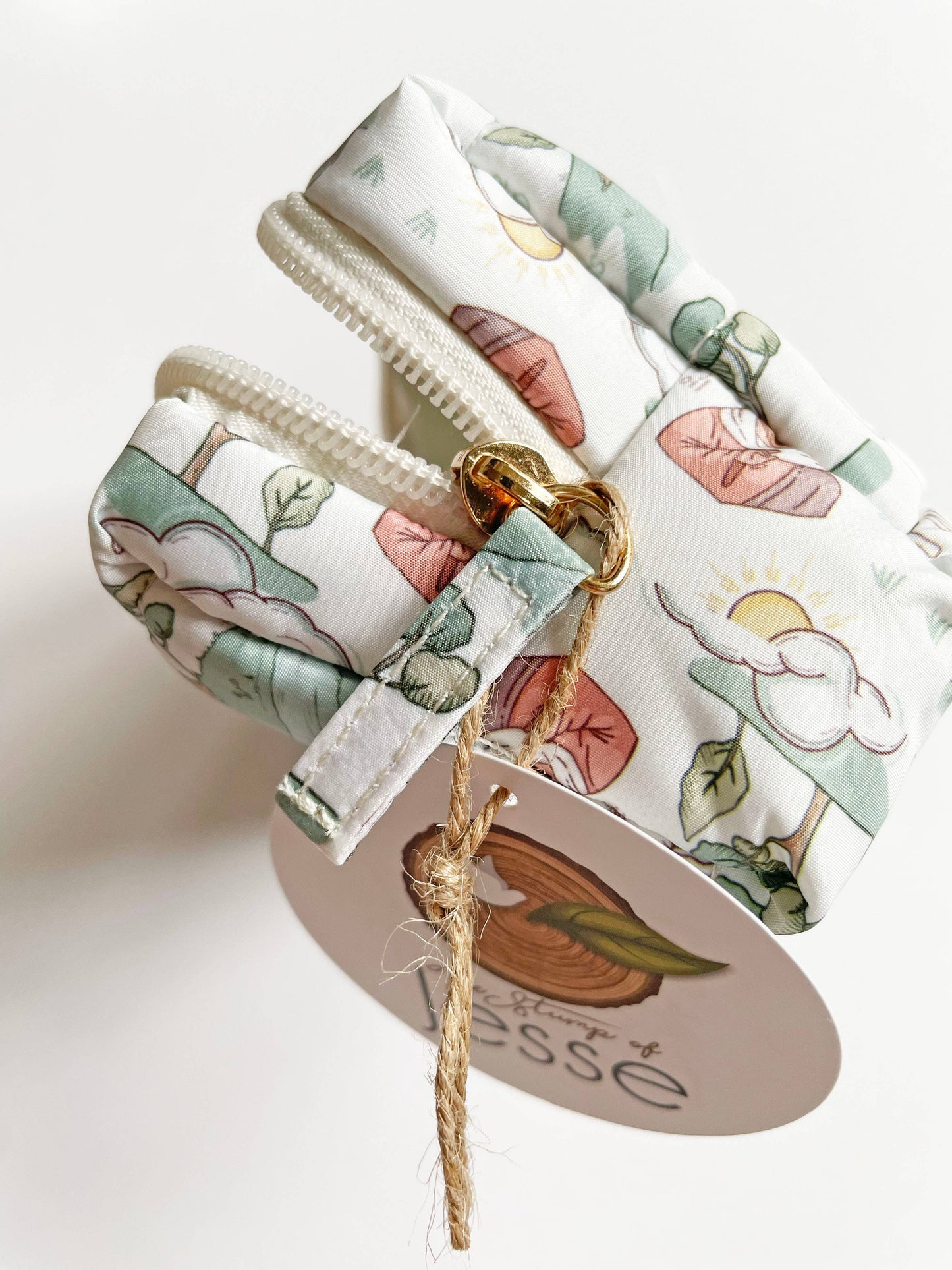 The Good Shepherd Waterproof Puffer Pouch