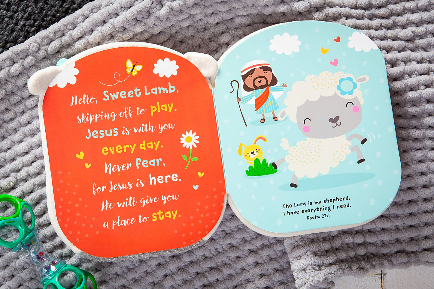 Squish and Snugg: Sweet Lamb Plush Book