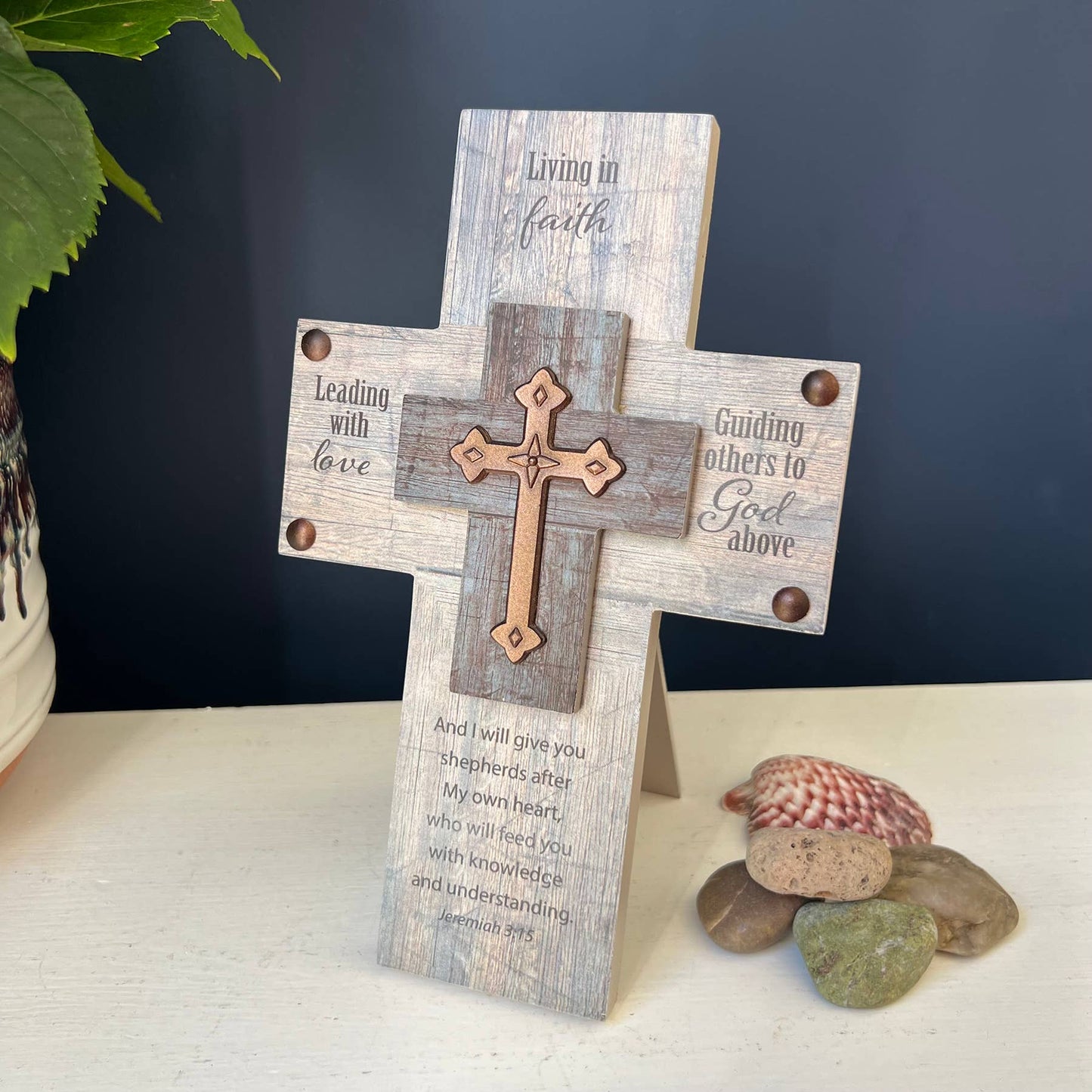 Living in Faith Standing Cross