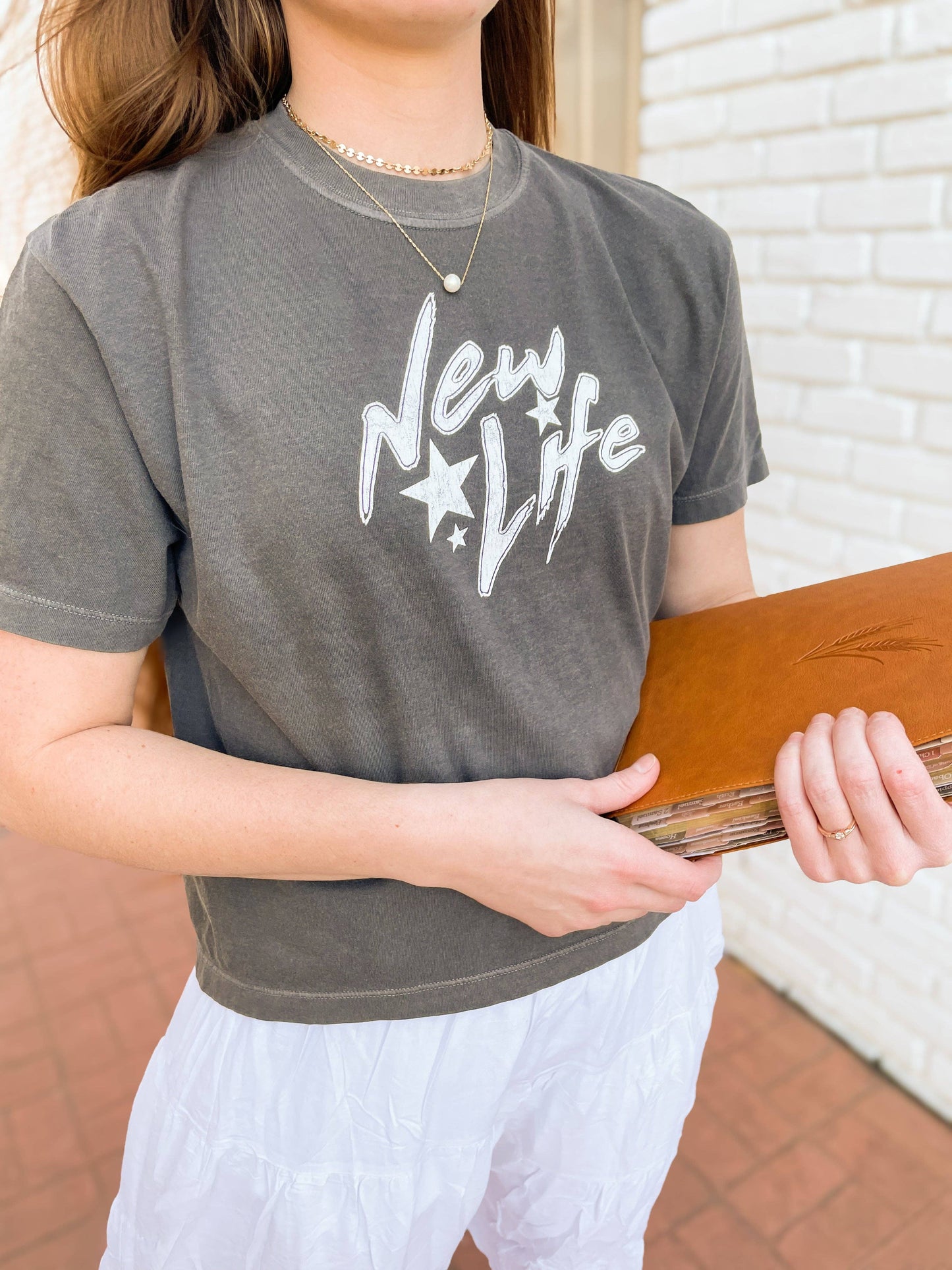 New Life Graphic Crop Tee