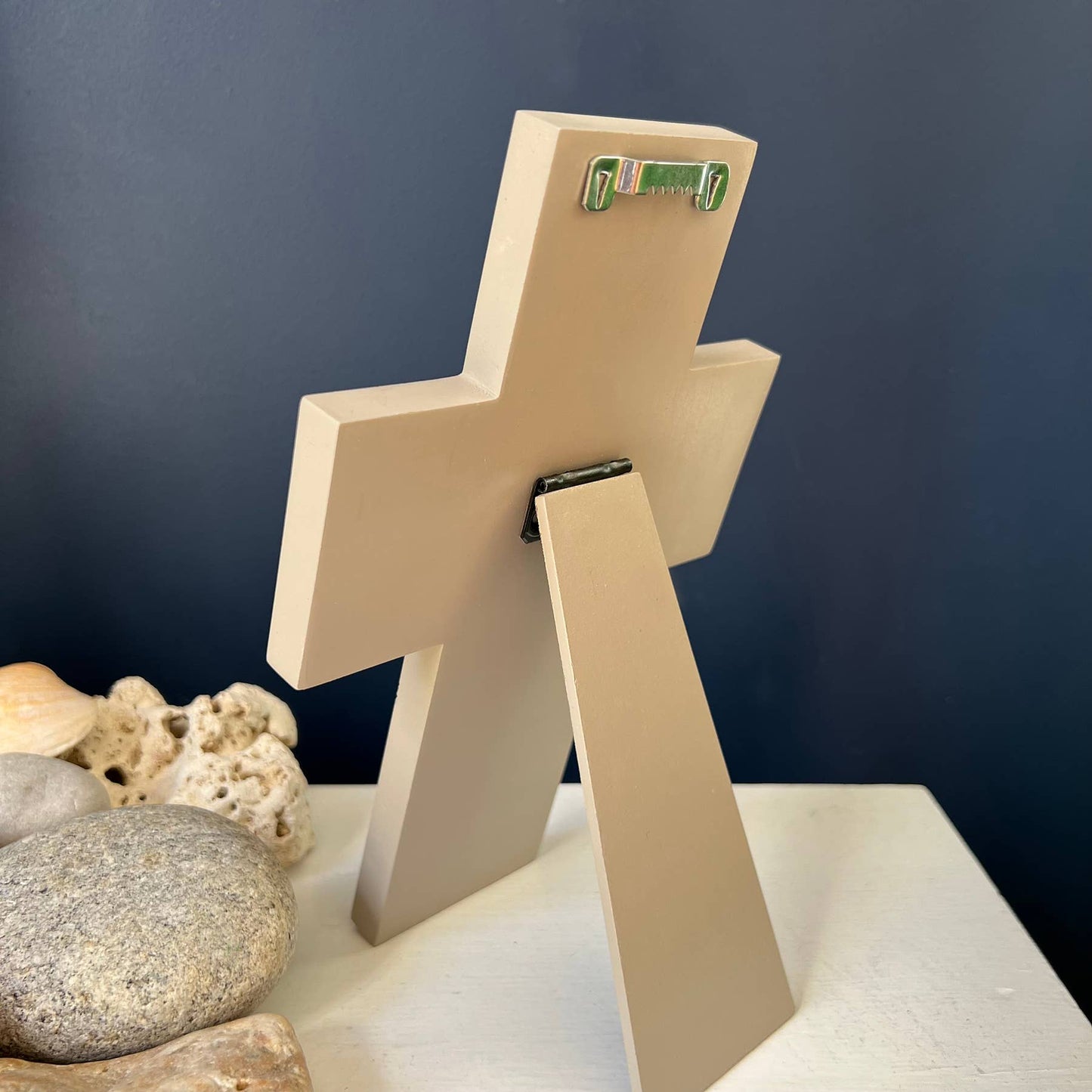 Living in Faith Standing Cross