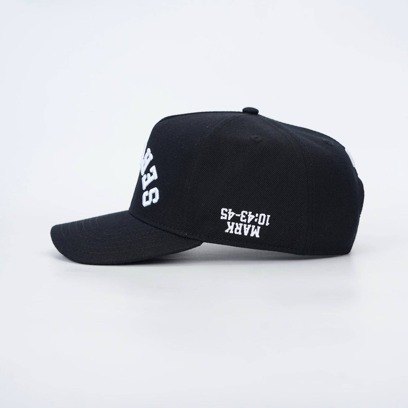 ‘SERVANT’ Premium Wool Blend SnapBack - Black/White