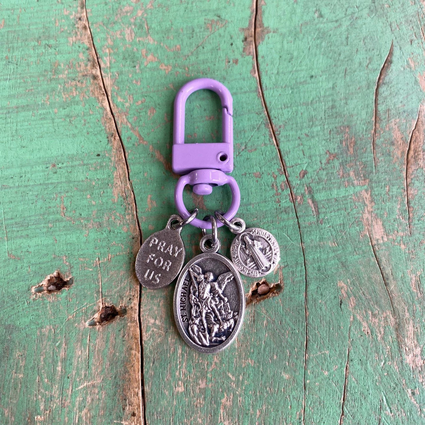 Multicolor Small Metal Protection Clips