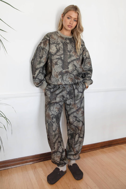ELK  Woodland Camo Fleece Tapered Ankle Sweatpants Joggers