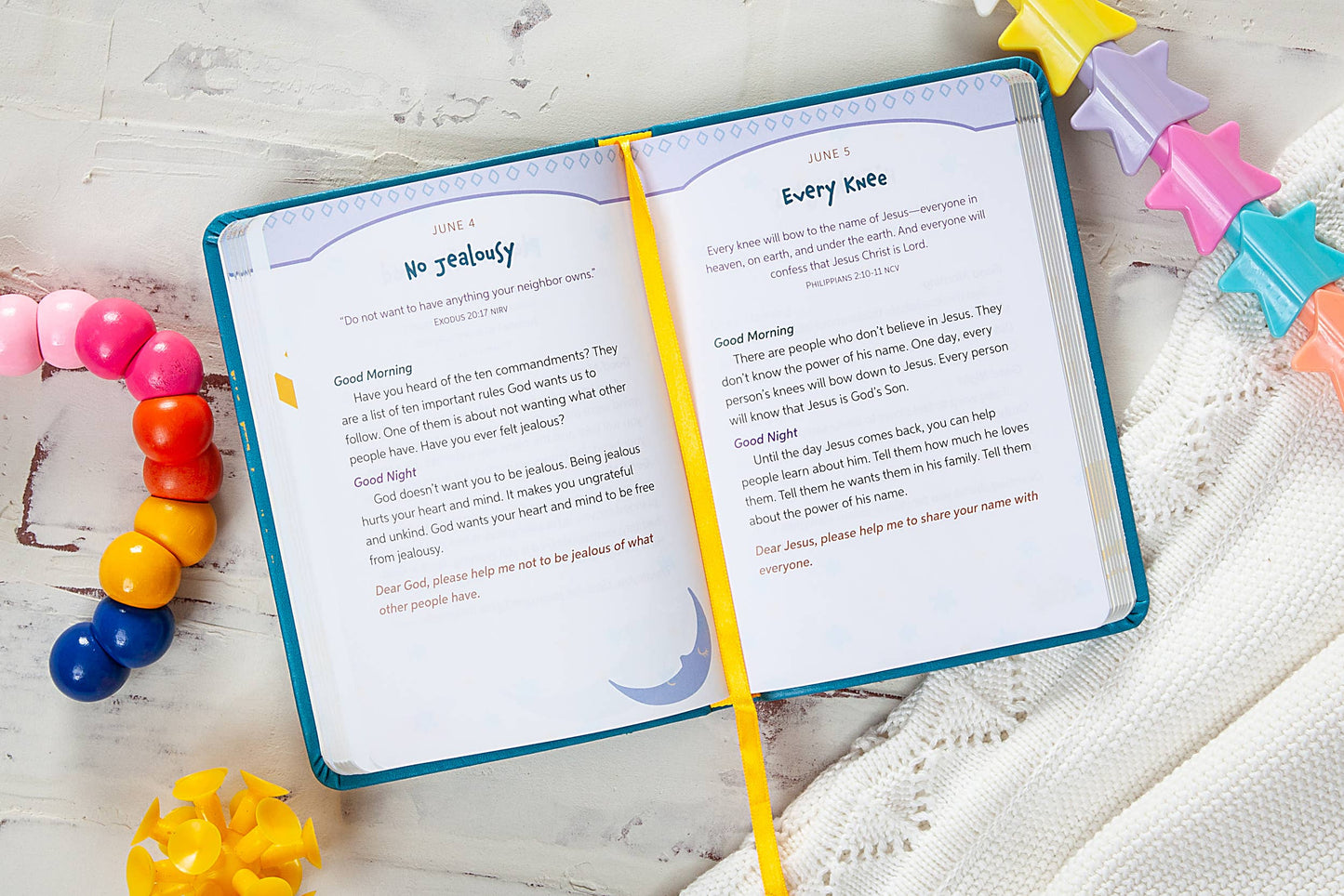 Good Morning and Good Night (Daily Devotional, Ages 4-9)